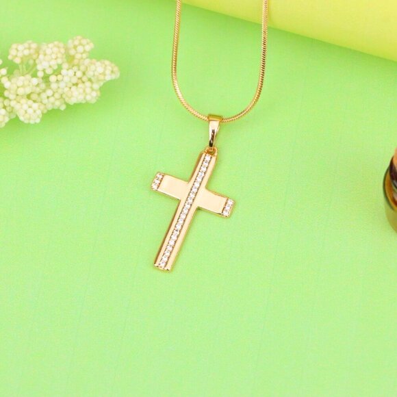 "Elegant Rose Gold Cross Pendant with Crystal Inlay Design, XPPT1269 - Picture 12 of 13